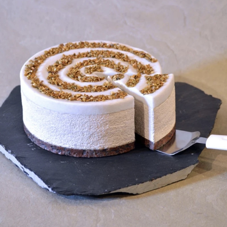 Cake- Hirotoshi Ito