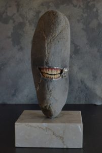 The Big Laughing stone - Hirotoshi Ito