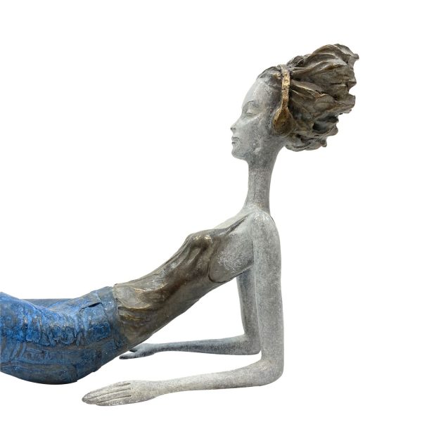 Just Chilling - Hedwige Leroux